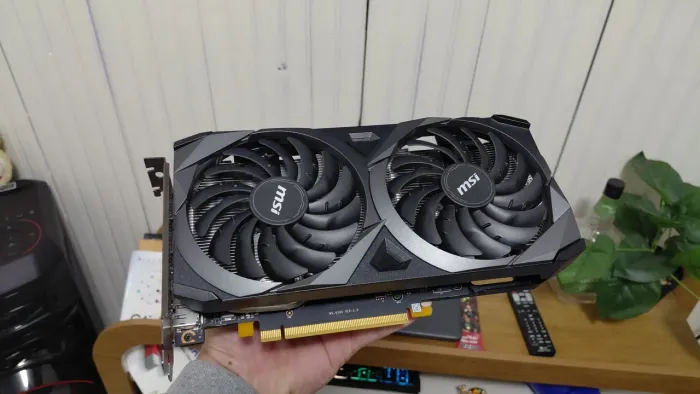 RTX 3050 DUAL FAN 8G MSI