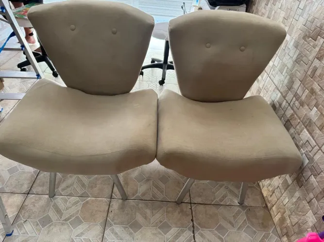 Vendo duas poltronas em excelente estado de uso!