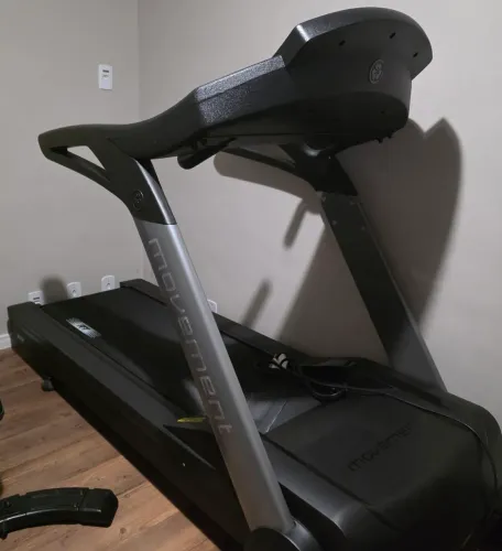 Esteira Moviment RT 250