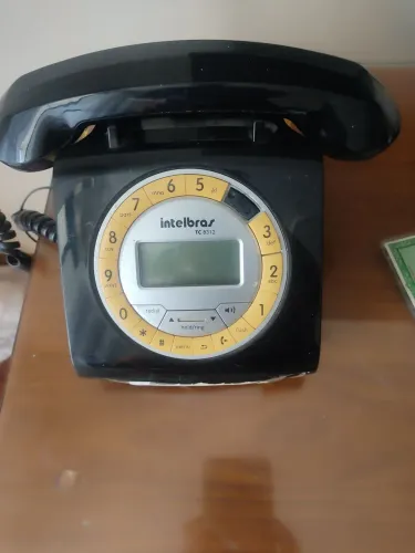 Telefone antigo