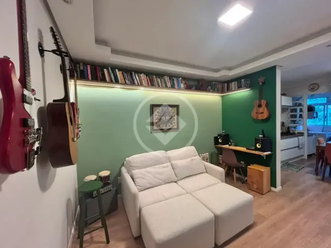 Apartamento 2 Dormitórios com Vista para o Verde no João Paulo