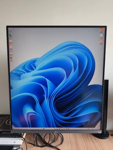 Monitor LG Ergo DualUp 28" Nano IPS SDQHD Vertical e Horizontal