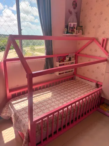 Cama Infantil Montessoriana com colchão 