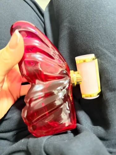 Perfume la bomba novo 80 ml 550,00
