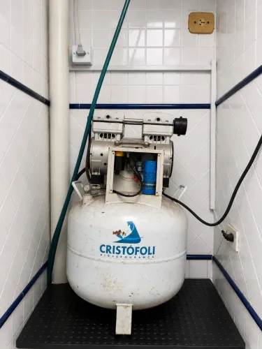 Compressor Odontológico Cristófoli