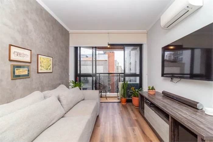 Apartamento com 3 quartos à venda em Moema - SP