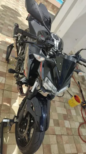 MOTO KAWASAKI Z400