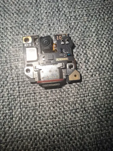 Conector de carga+ Biometria edge 40 neo 100% original 