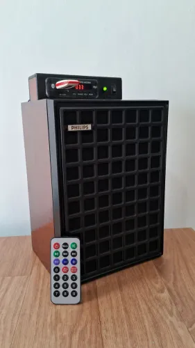 Caixa antiga para som ambiente com Bluetooth 