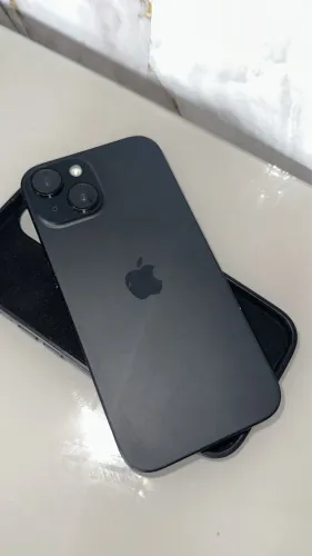 iPhone 15 .128gb
