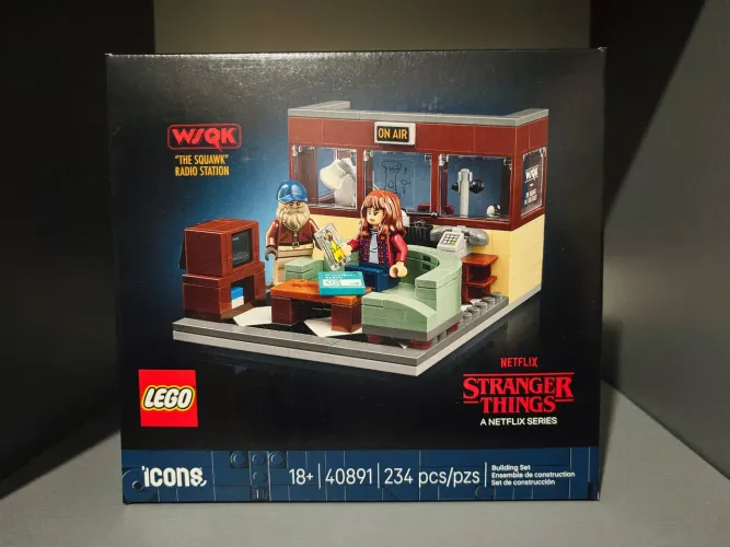Lego 40891 - original lacrado - Stranger Things WSQK The Squawk Radio Station