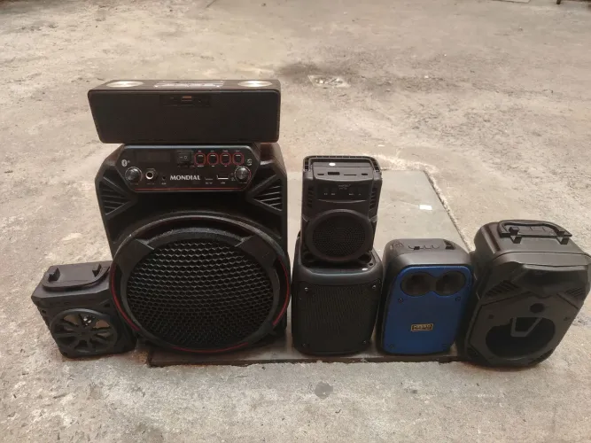Caixa música pra consertar pegar peças