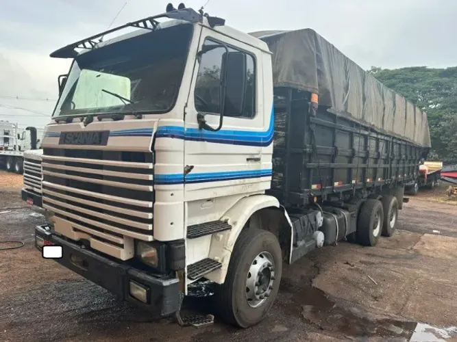 Scania R 113 E 6x4 360 ano 1997 C/Graneleiro- Aceito Troca