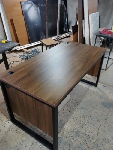 Mesa de alto padrão pra escritório