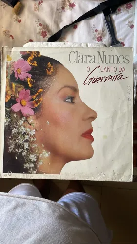 Discos (LP) ótimo estado cantores e grupos variados.