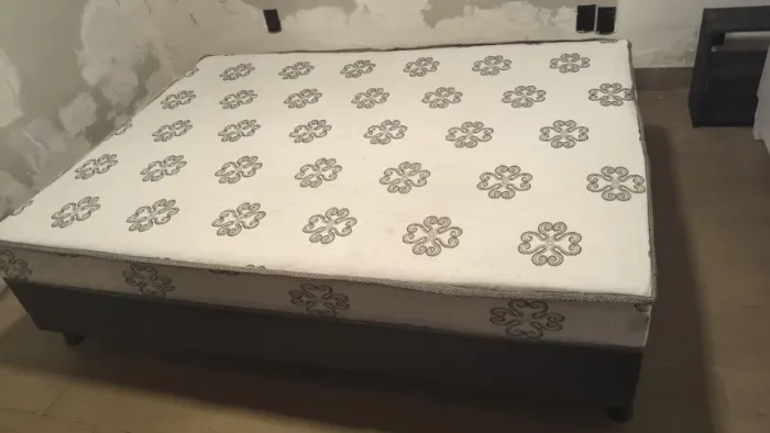 Cama box