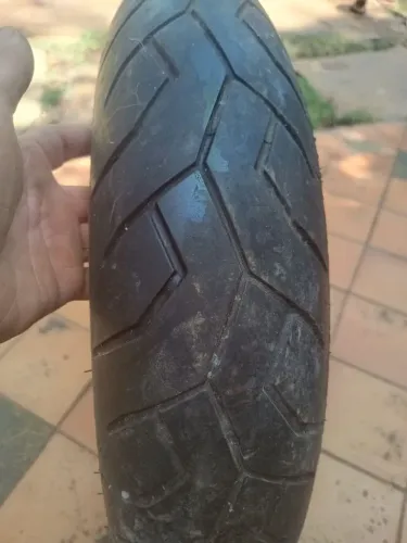 Pneu dianteiro , moto cb 500x