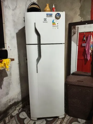 Geladeira Eletrolux 