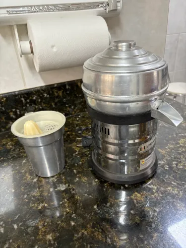 Extrator de suco 