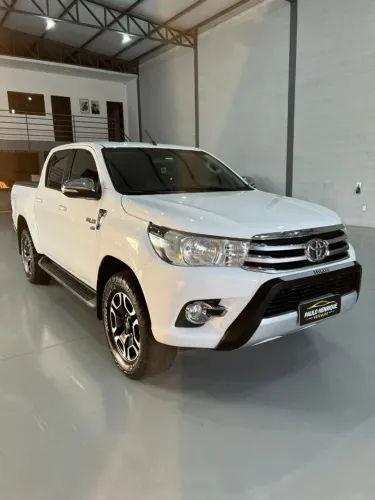 Toyota Hilux CD SRV 4X2 2.7 Flex 16V Aut. 2017
