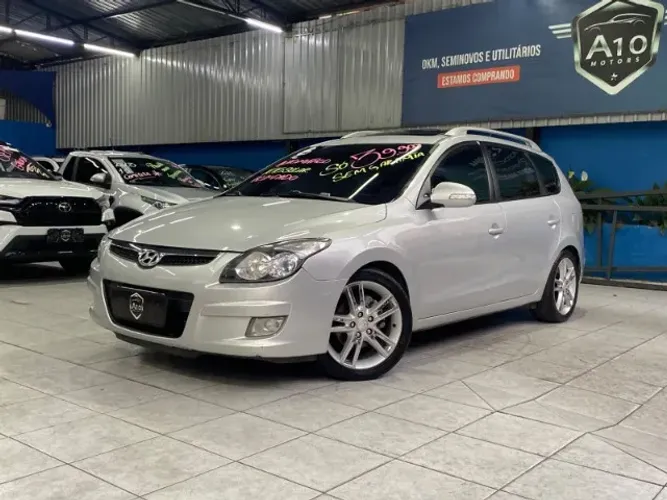 Hyundai I30CW 2.0 16V 145cv Aut. 5P 2012
