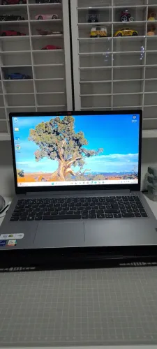 Notebook Lenovo i7 512gb de memória interna