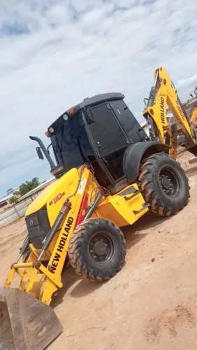 Retroescavadeira New Holland B110