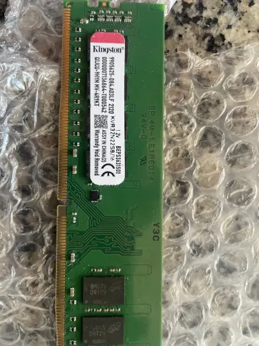 Memória RAM DDR4 16GB 3200MHZ 