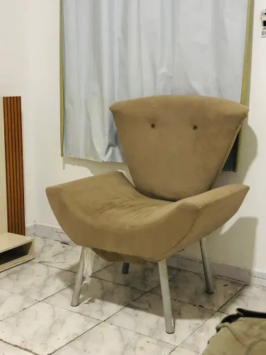 Vendo duas poltronas