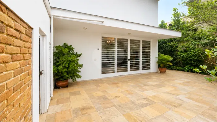 Casa com 4 quartos à venda ou para locação em Alto de pinheiros - SP