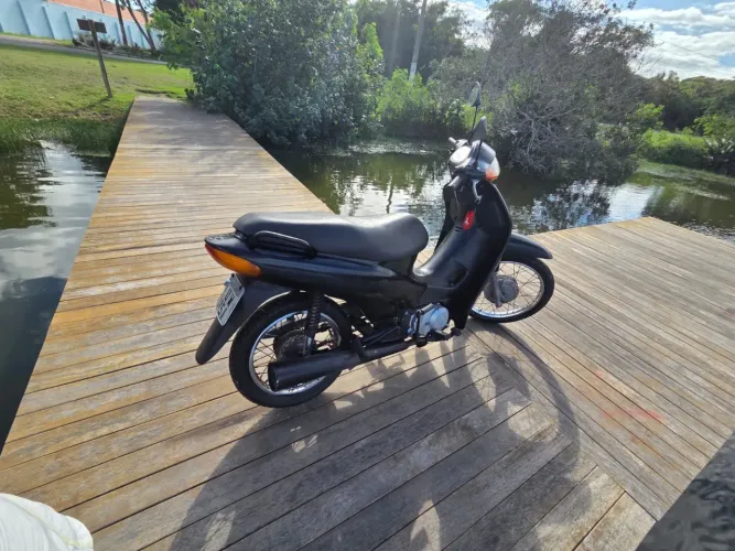 Honda Biz 100 es