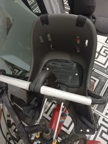 Cadeirinha pra bicicleta