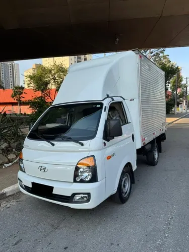 Hyundai HR Bau 2014
