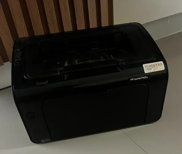 Impressora HP LaserJet P1102w