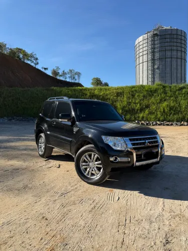 Mitsubishi Pajero HPE Full 3.8 V6 250cv 3P Aut. 2016