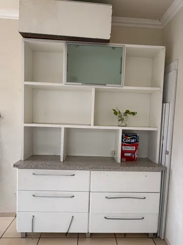 Armário de cozinha.