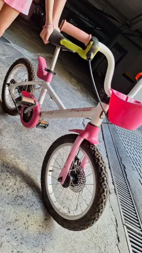 Bicicleta infantil feminina
