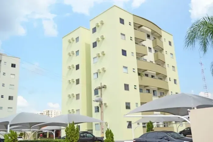 Vendo um Apartamento no Condomínio Araucaria
