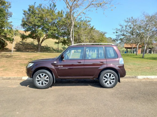Mitsubishi Pajero TR4 2.0/ 2.0 Flex 16V 4X4 Aut. 2013