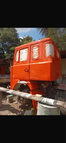 Skania LK V8 140, motor do 143