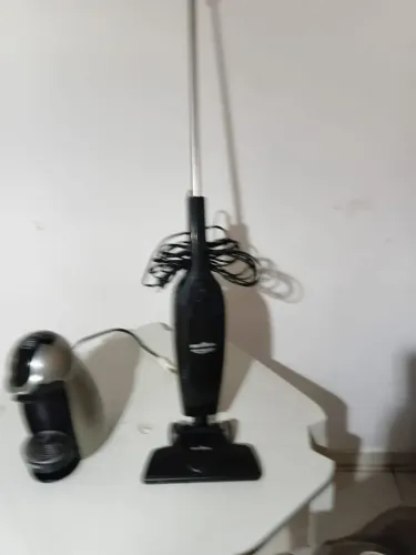 Aspirador de pó Britânia