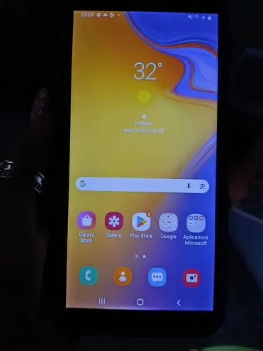 Vendo celular em boas condições J6+ 32Gg