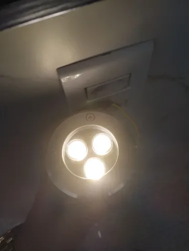 EMBUTIDO DE PISO 3W 3000K