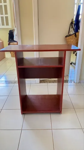 Mesinha de apoio