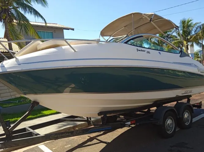 Lancha Focker 215