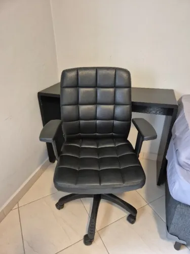 Kit home office - Mesa e Cadeira de escritório