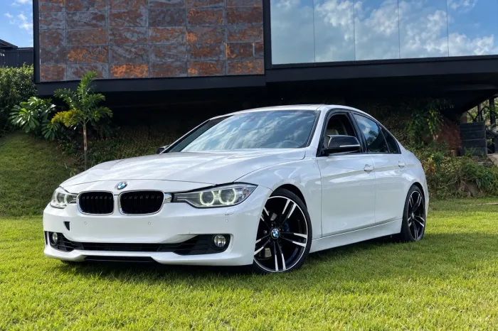 BMW 328I A 2.0 TB/2.0 TB Flex 16V 4P 2014