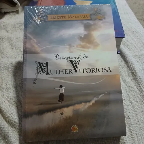 Livro Devocional da mulher vitoriosa