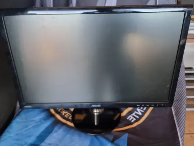 Monitor Asus Hdmi 22 polegadas Hdmi bem conservado funcionando 100%