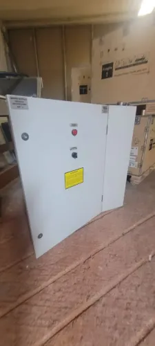 Quadro eletrônico